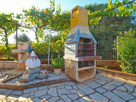 Maison 5 lits avec terrasse à 2,5 km du centre : photo 6