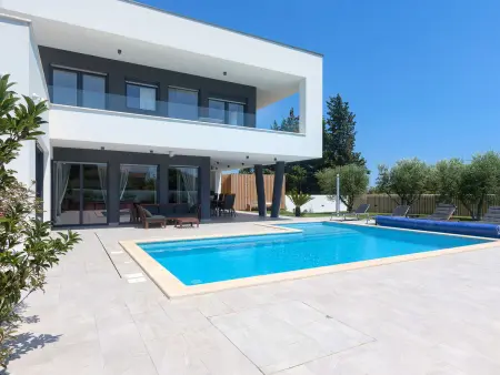 Villa Monte Kope, maison moderne 308 m² pour 10 personnes : photo 2