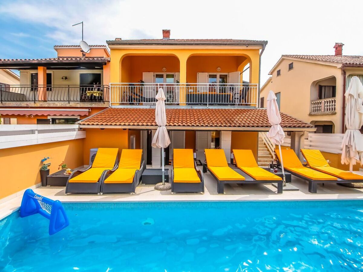 Maison avec piscine privée à Banjole, près de Pula - Photo 1