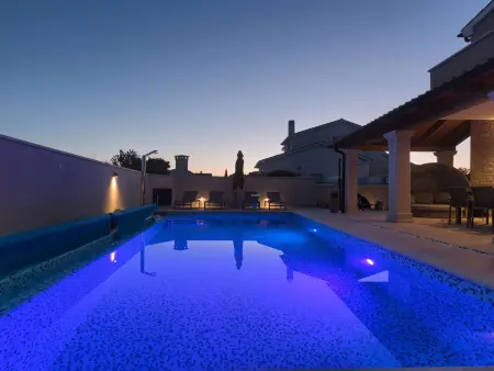 Villa Tea - Maison 4 chambres avec piscine privée : photo 5