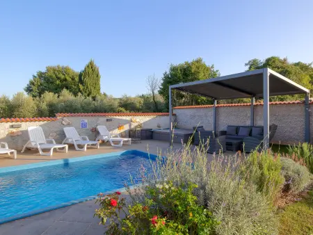 House Kaja – Maison 3 chambres piscine privée : photo 3
