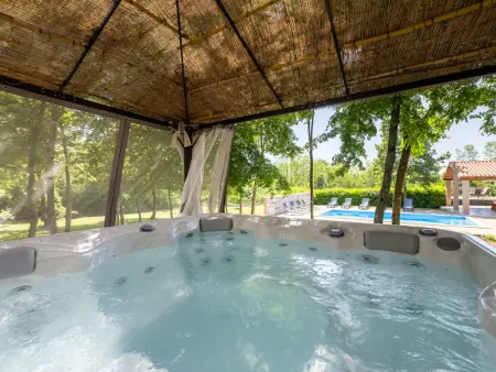 Villa Eden – Maison 4 chambres avec piscine près de Rabac
