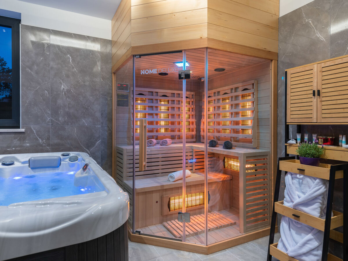 Villa Green Luxury & SPA II à Nedescina - Photo 2