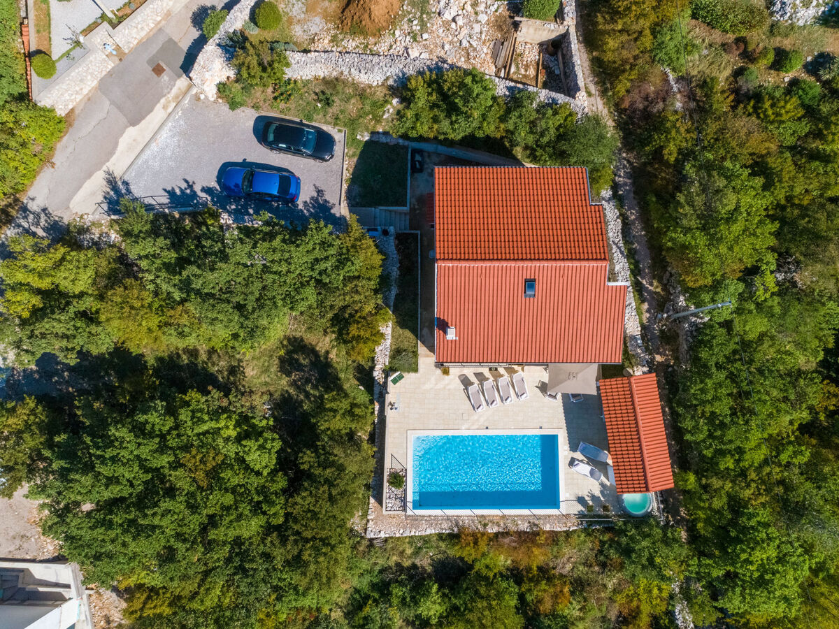Maison moderne Šmrika avec piscine et vue mer - Photo 4