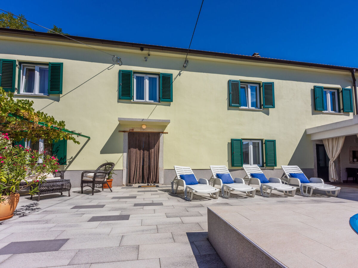 Rural House Anka : maison 2 chambres avec piscine à Drivenik - Photo 6