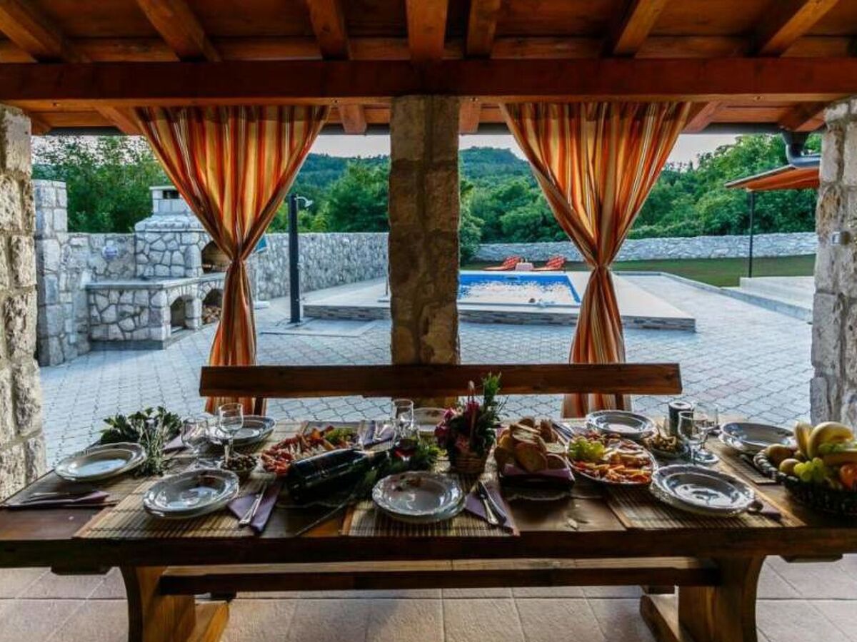 Villa Castra, maison 4 chambres avec piscine privée - Photo 2