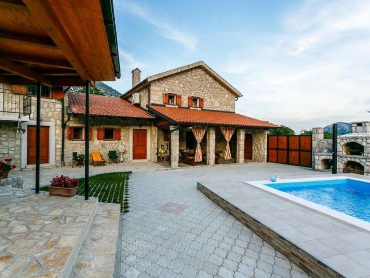 Villa Castra, maison 4 chambres avec piscine privée - Photo 5