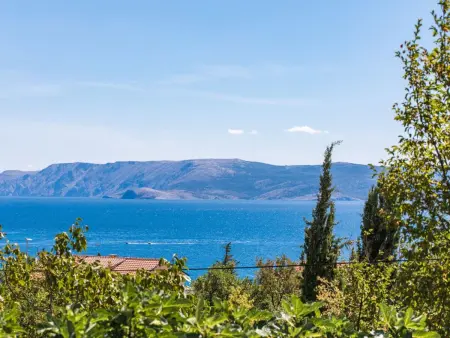 Maison Wilma à Crikvenica, vue mer et 250 m² de jardin