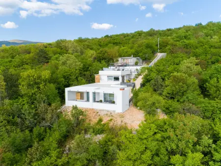 Maison 4 pers. avec terrasse vue mer à Crikvenica