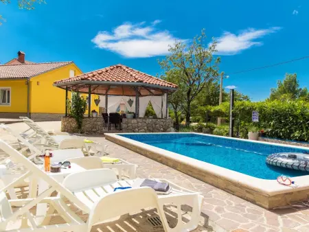 Maison 2 chambres avec piscine à Crikvenica : photo 2