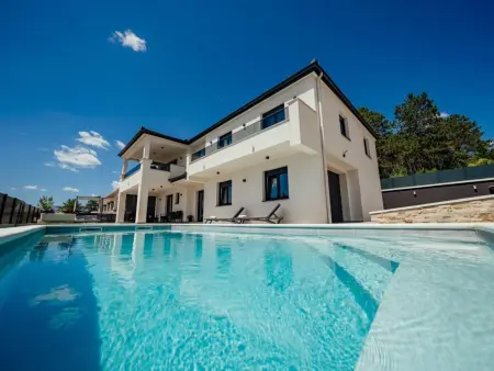 Villa Budimir : maison 5 chambres avec piscine chauffée : photo 34