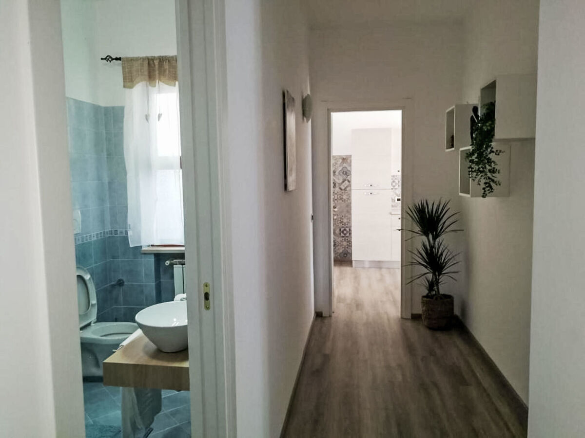 Lucyhome, appartement 3 pièces avec balcon à Sorrento - Photo 8