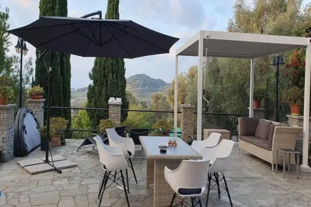 Charmante Villa mit drei Apartments und Meerblick KReidl, Villa italienne côtière de 3 appartements - Photo 4
