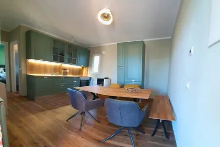 Charmante Villa mit drei Apartments und Meerblick KReidl, Villa italienne côtière de 3 appartements - Photo 6