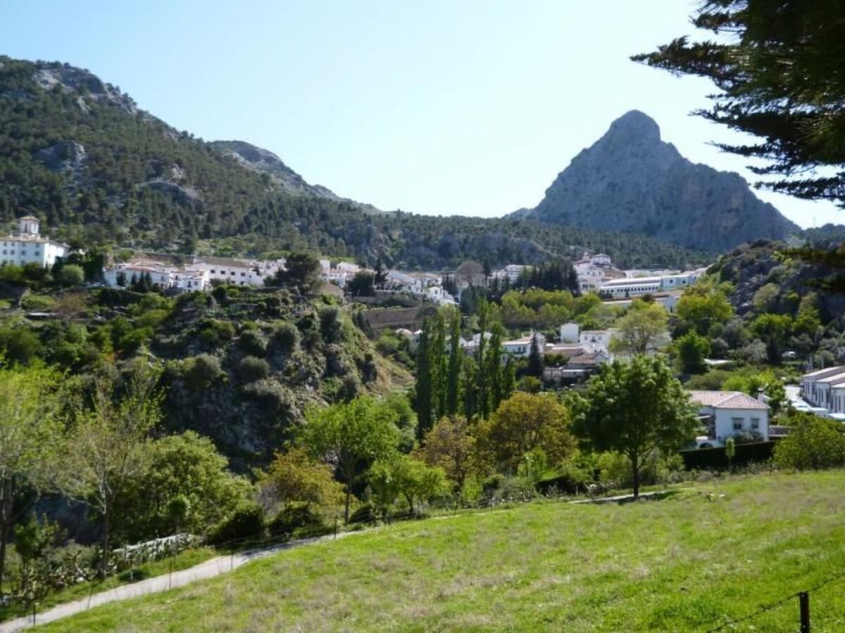 Maison de ferme avec terrasse et accès à cascade - Photo 18