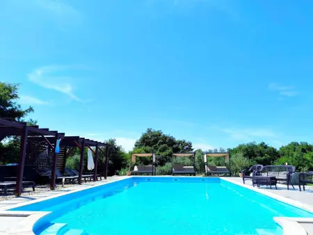 Stancija Negricani, domaine rural 9 chambres à Pula