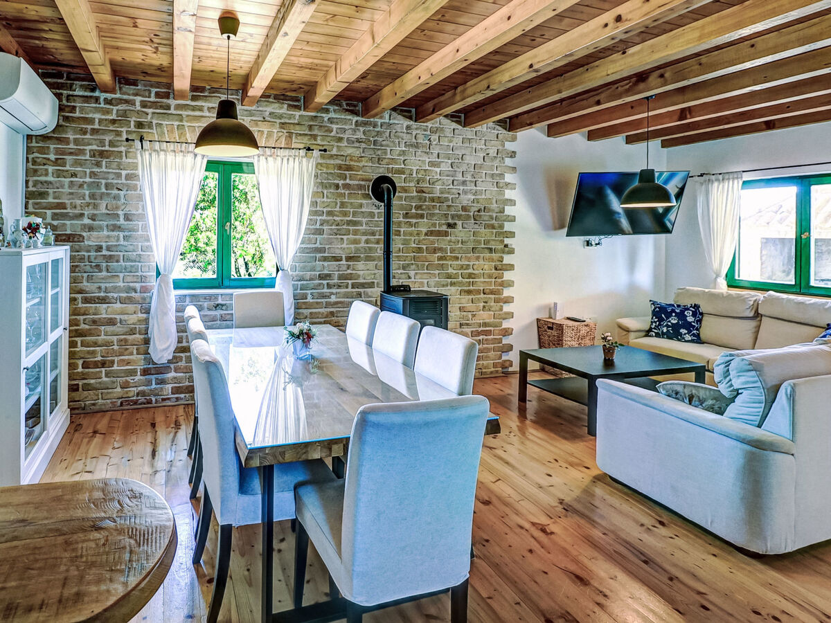 Maison avec piscine chauffée à Donje Rastane - Photo 7