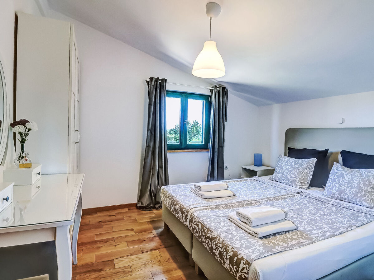 Maison avec piscine chauffée à Donje Rastane - Photo 14