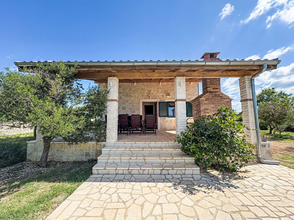 Maison avec piscine chauffée à Donje Rastane - Photo 22