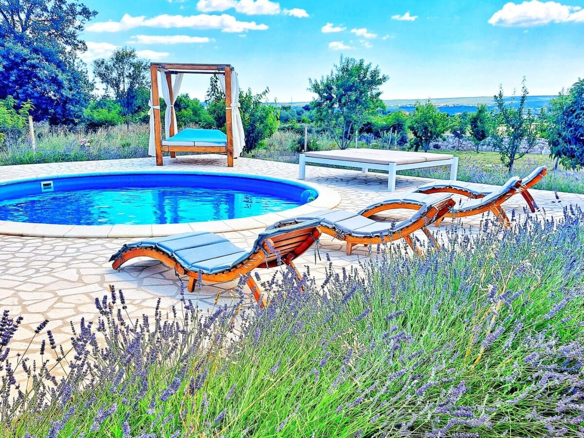 Maison avec piscine chauffée à Donje Rastane - Photo 34