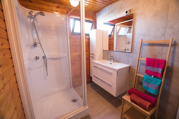 Lodge de luxe en forêt avec jardin à Ravels - Photo 8