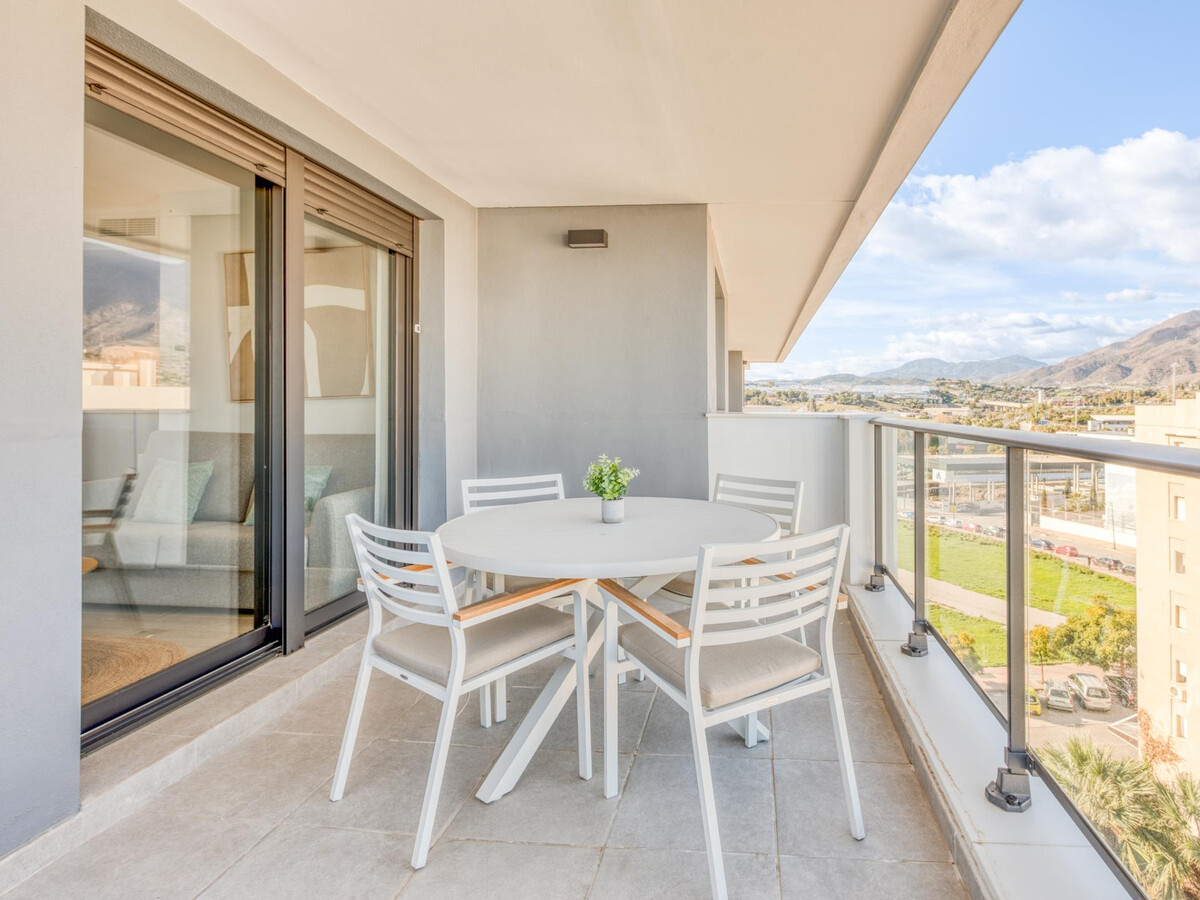 Penthouse moderne à Estepona, dernier étage avec vue - Photo 4