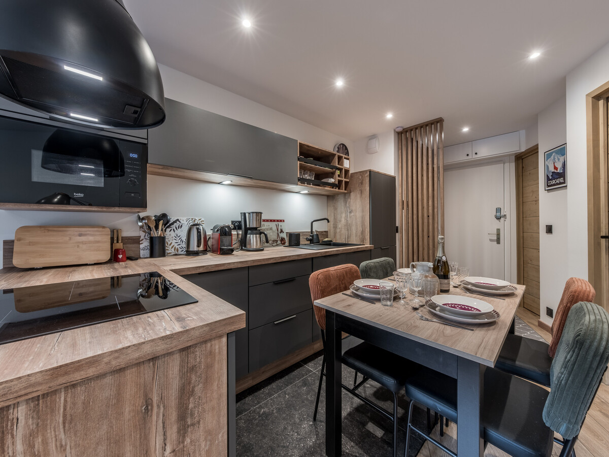 Appartement 4 personnes avec balcon à Courchevel 1850 - Photo 4