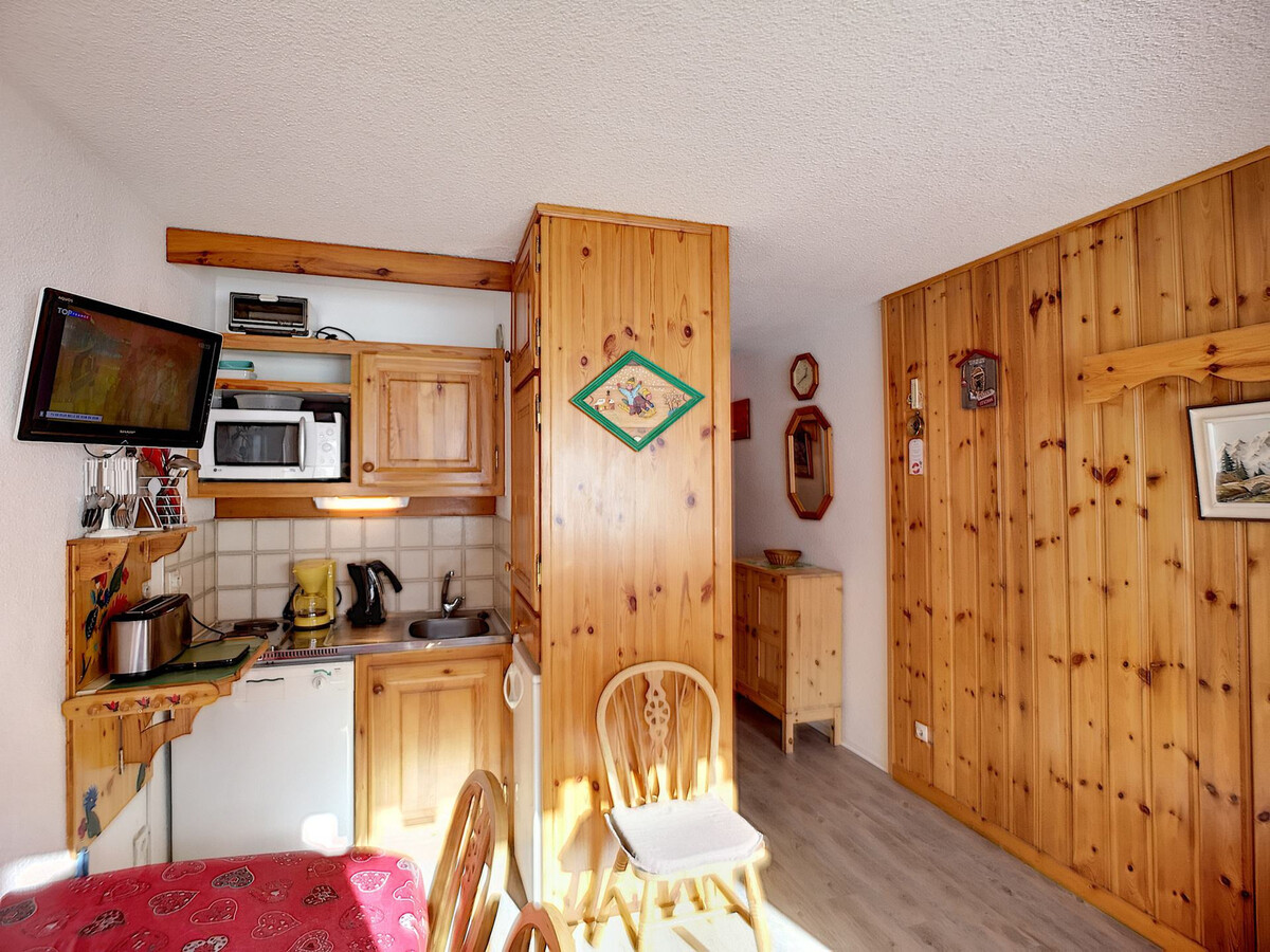 Appartement 3 pièces aux Menuires, balcon sud, ski aux pieds - Photo 4