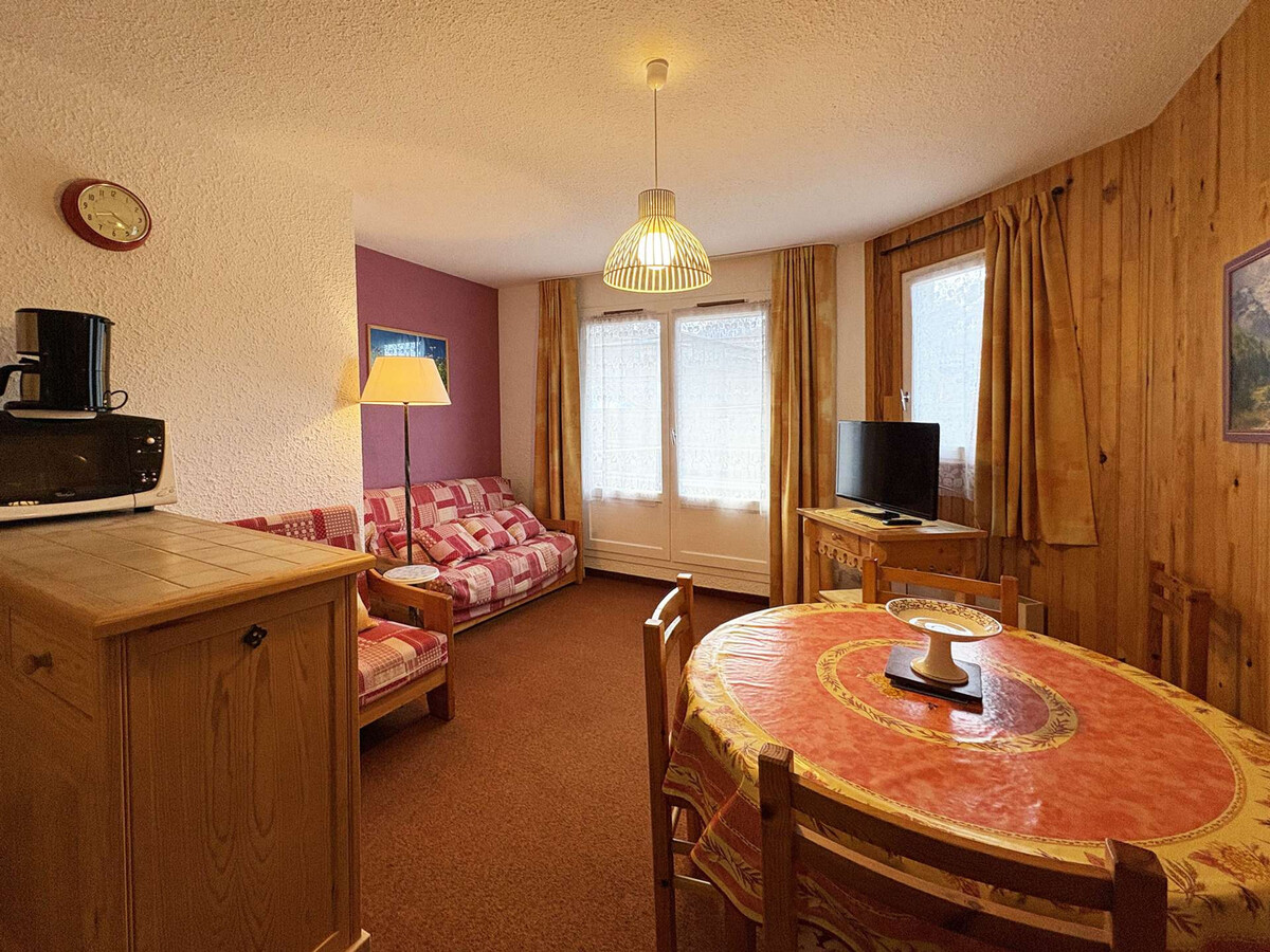 Studio 4 pers. aux Orres, balcon sud et accès direct pistes - Photo 4