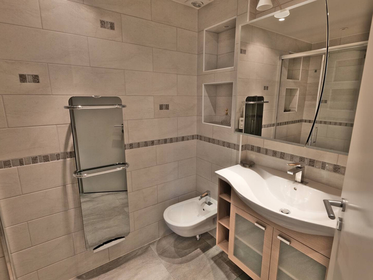 Appartement 160m² vue Aravis, place de l'église - Photo 2