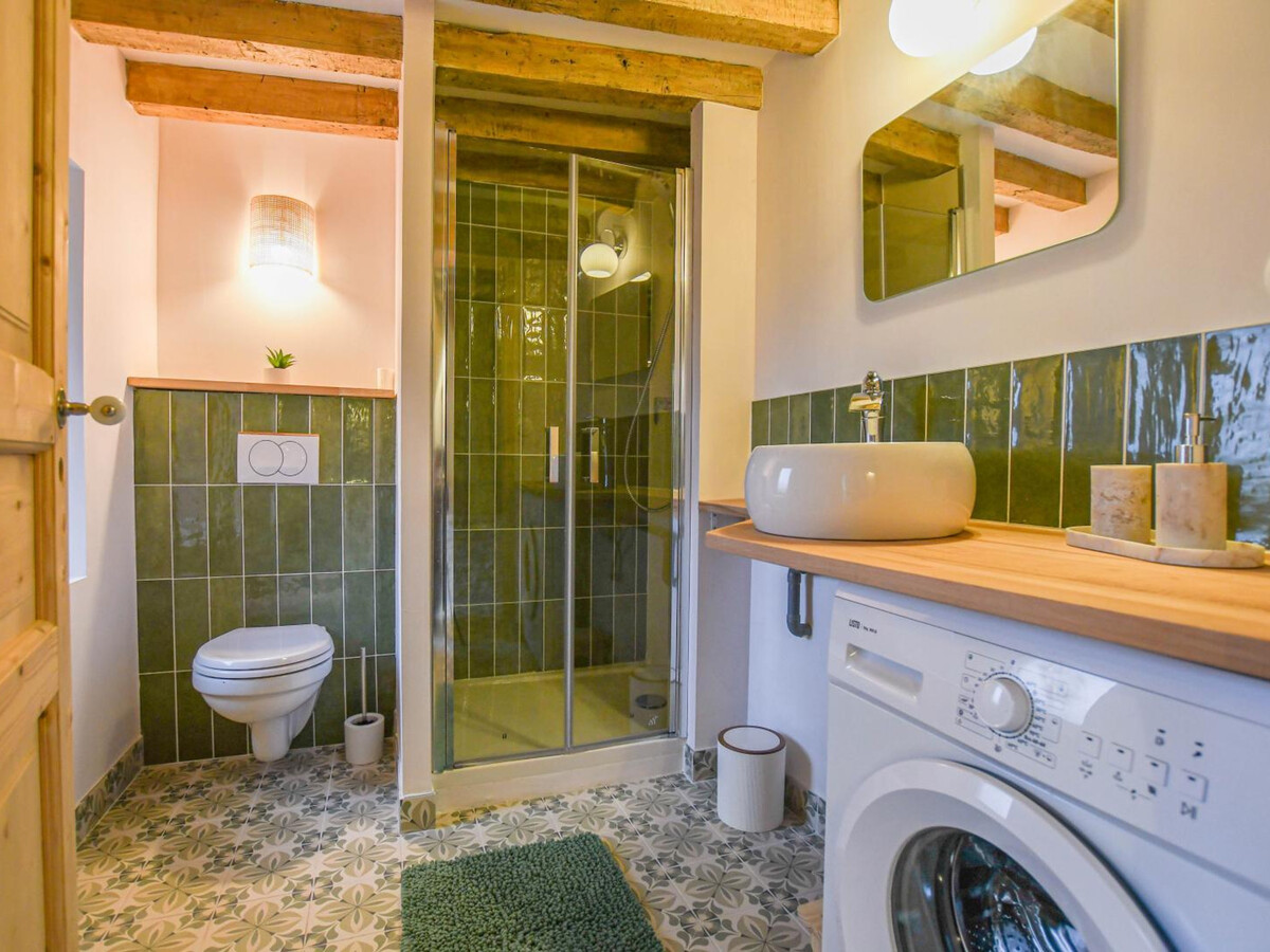 Gîte en pierres avec terrasse et piscine à Luyères - Photo 11