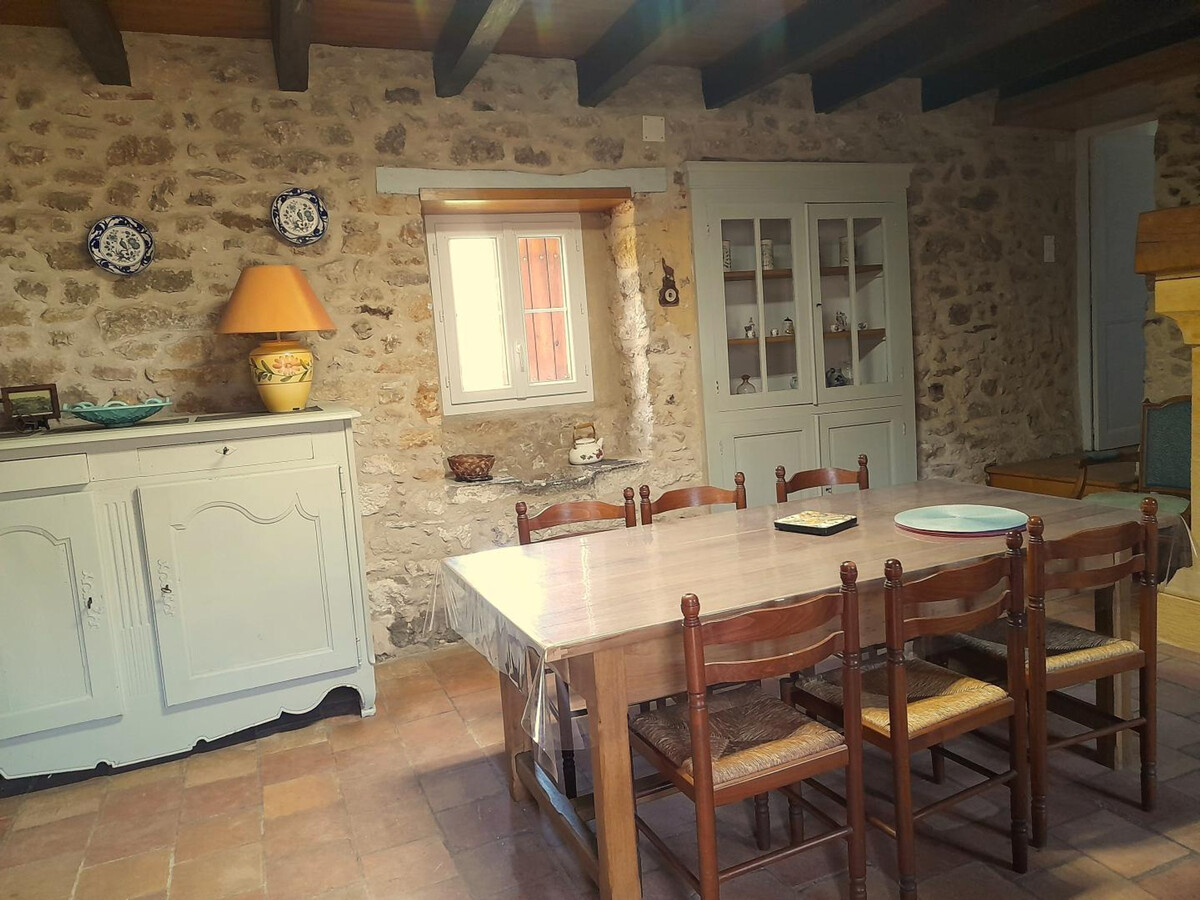 Gîte 3 chambres avec cheminée et terrasse couverte - Photo 2