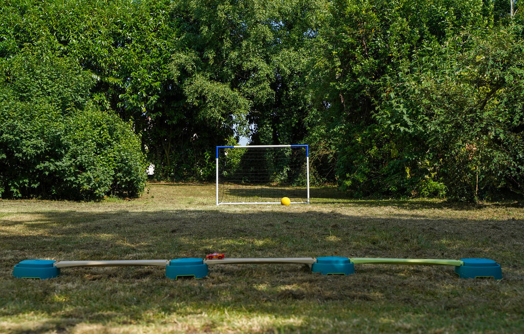 Maison 5 chambres avec terrain de jeux à Tonnay-Charente - Photo 9