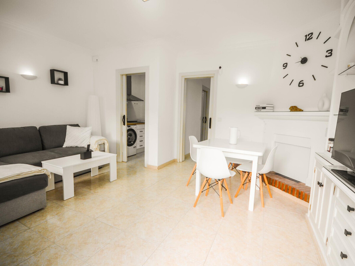 Bungalow Troyano à 20 m de la plage, patio privé - Photo 8