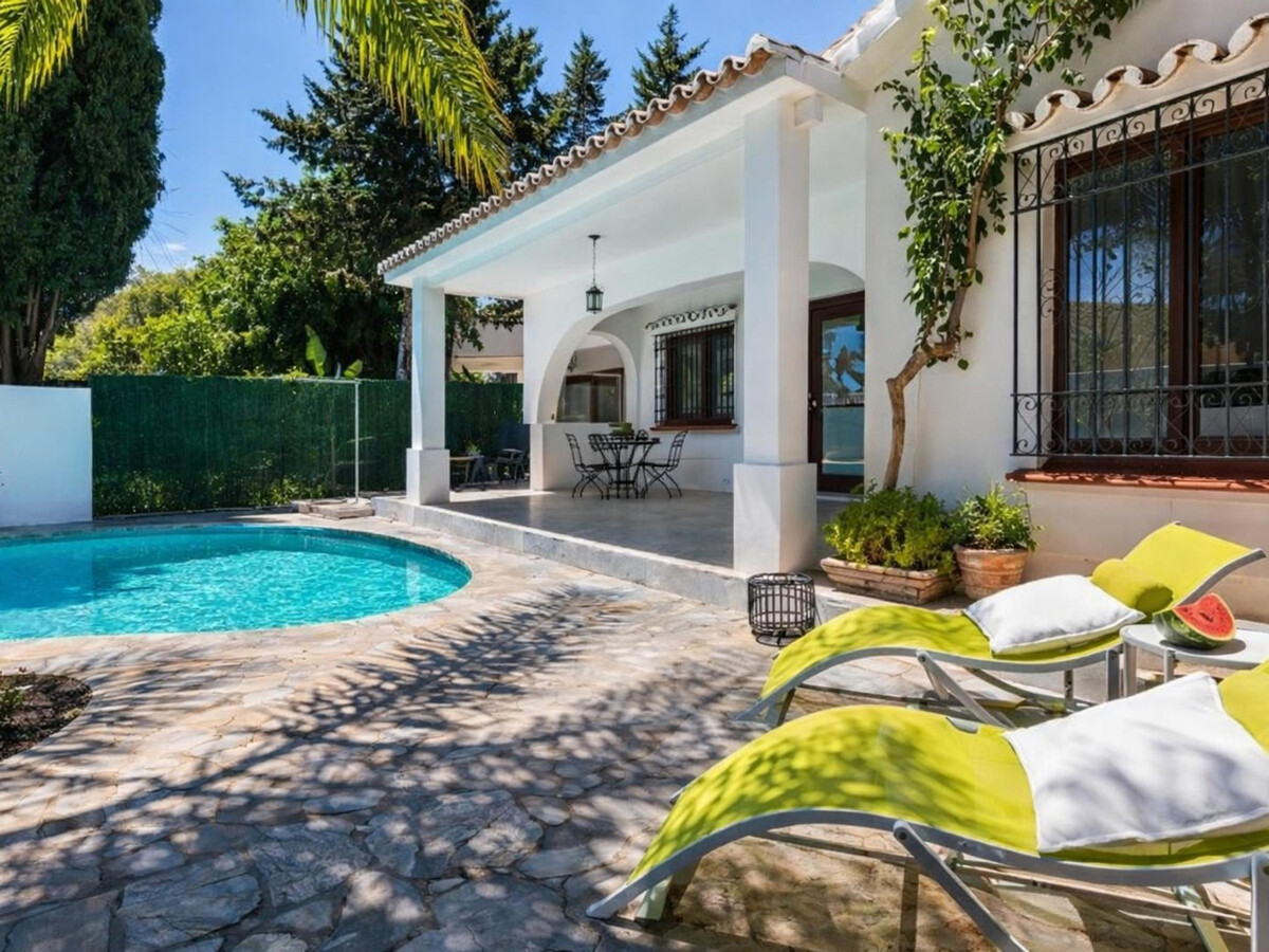 Villa méditerranéenne 5 ch, piscine à 150m de la plage - Photo 9