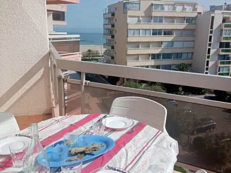 Location appartement à Canet Plage, Deux-pièces expo sud, terrasse, 4 pers, bord de mer