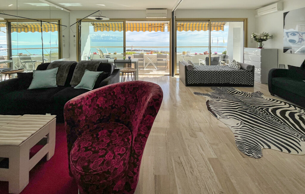 Appartement 75 m² vue mer avec terrasse à Villeneuve Loubet - Photo 2