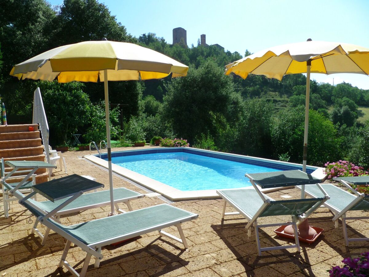 Villa Montecastelli Pisano avec piscine et jacuzzi chauffé - Photo 14