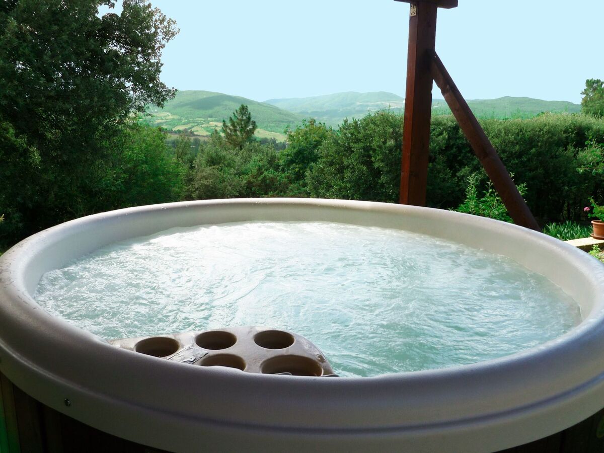 Villa Montecastelli Pisano avec piscine et jacuzzi chauffé - Photo 20