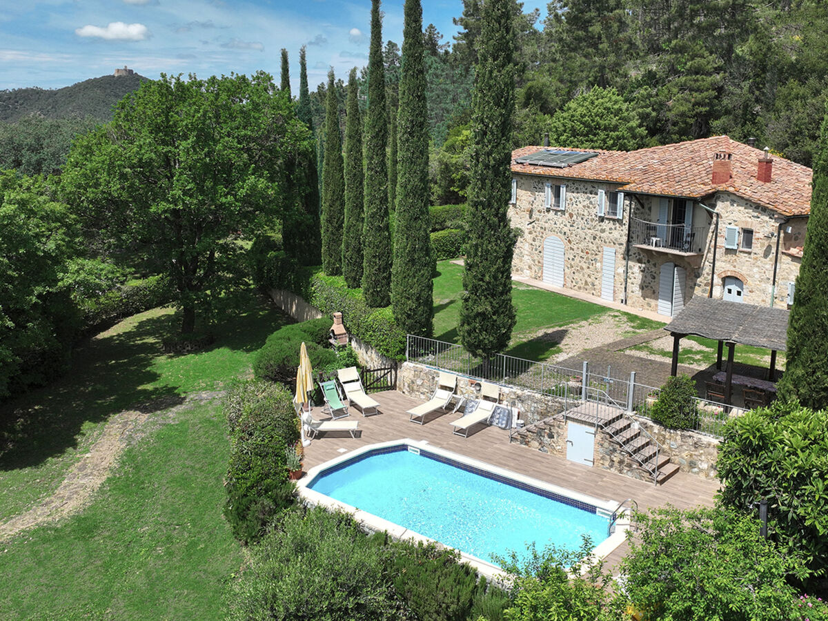 Villa Montecastelli Pisano avec piscine et jacuzzi chauffé - Photo 23