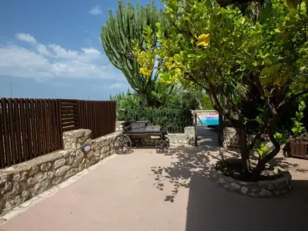 Villa Castellammare, pool privée et jardin de 1700m² : photo 27