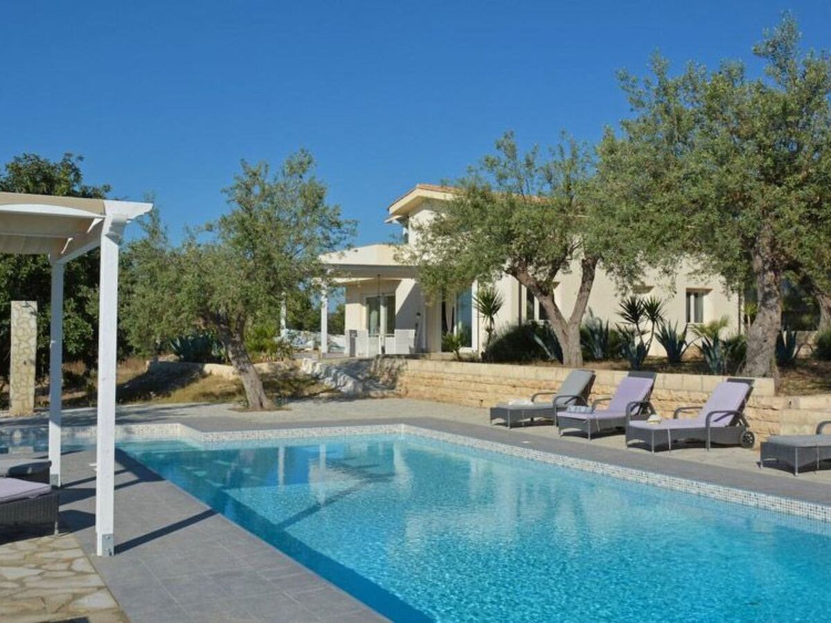 Villa Paradiso di Noto – 3 chambres, pool et oliviers - Photo 6