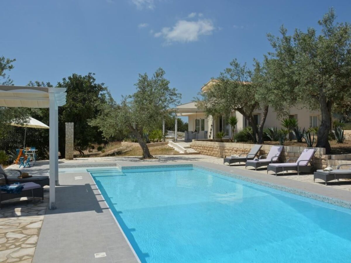 Villa Paradiso di Noto – 3 chambres, pool et oliviers - Photo 37