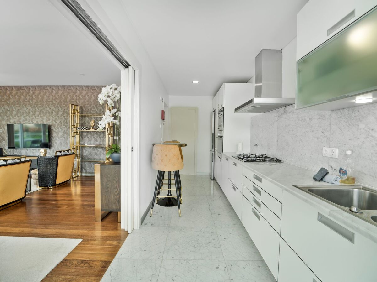 Appartement 3 chambres à 60m du centre de Funchal - Photo 17