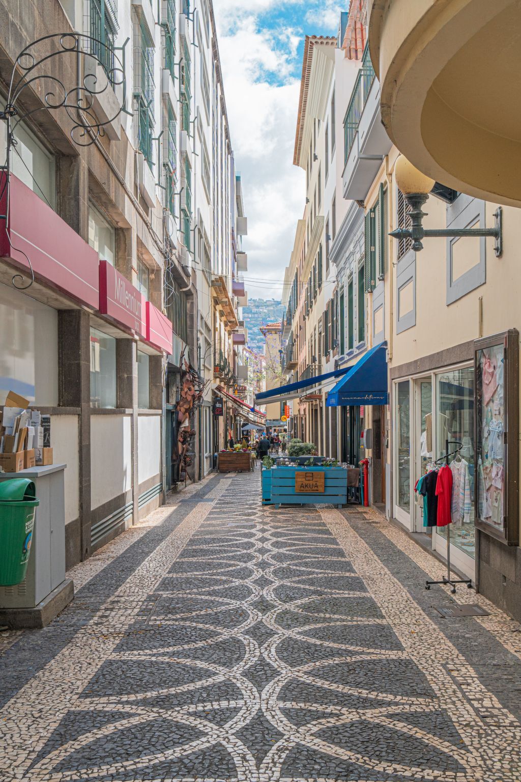 Appartement centre-ville Funchal, 700 m de la plage - Photo 4