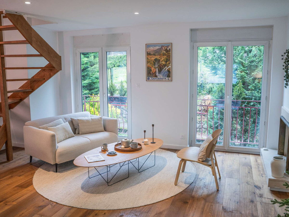 Duplex 140m² rénové haut de gamme, 4 chambres, vue montagne - Photo 1