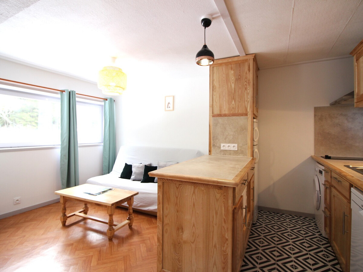 F2 bis 46 m² balcon et parking, pied des pistes - Photo 5