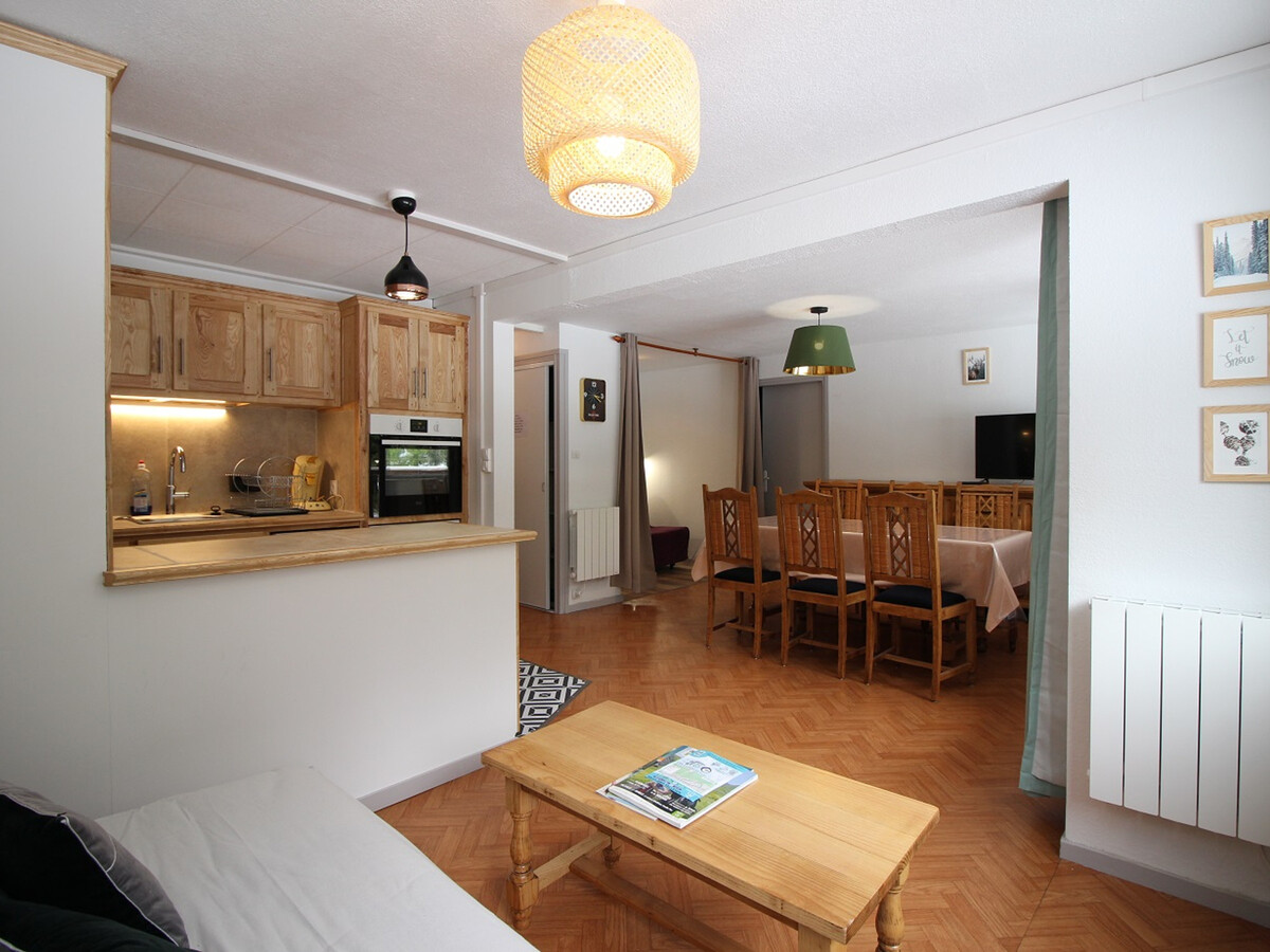 F2 bis 46 m² balcon et parking, pied des pistes - Photo 17