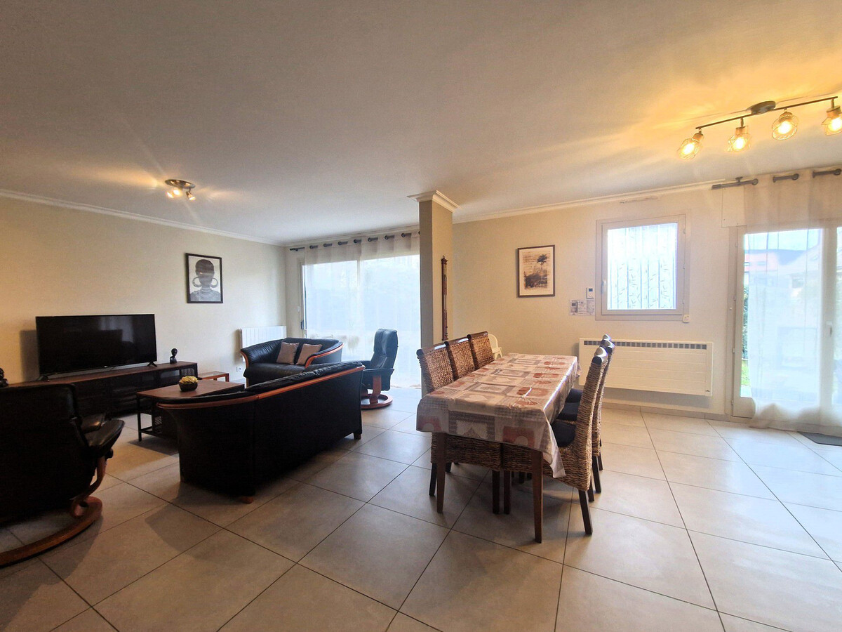 Appartement 110m² avec piscine à 200m du lac d'Annecy - Photo 3