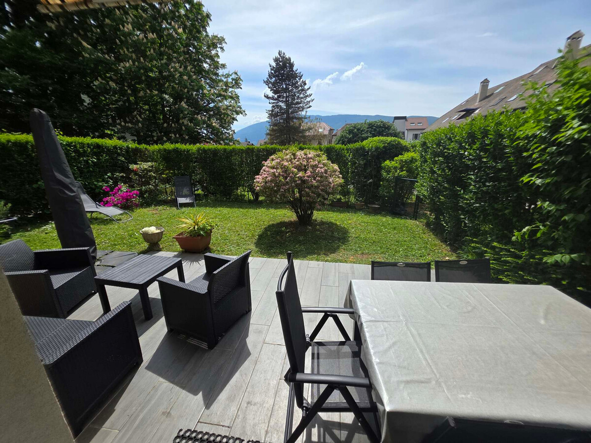 Appartement 110m² avec piscine à 200m du lac d'Annecy - Photo 12